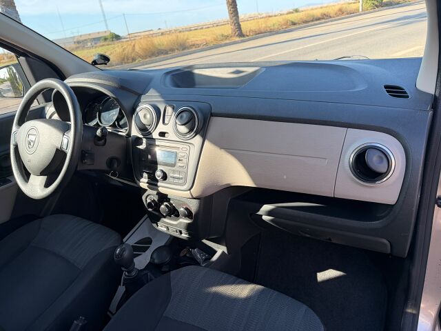 DACIA LODGY 1.5 DCI SPANISH LHD IN SPAIN ONLY 42000 MILES SUPERB 7 SEATS 2014